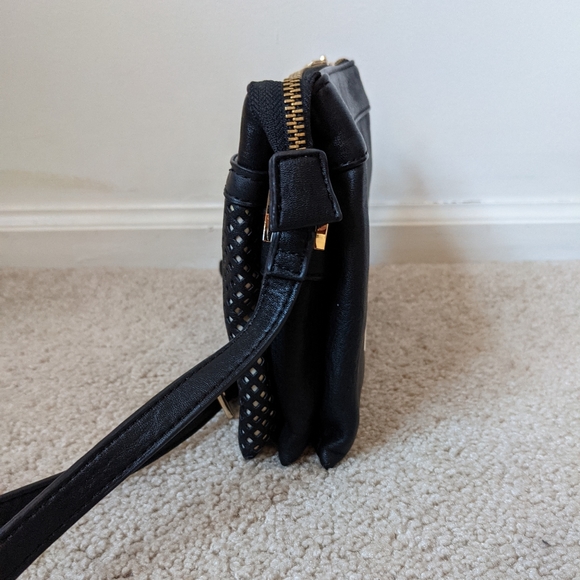 Steve Madden Paityn Faux Leather Crossbody Bag-EUC - Picture 5 of 16